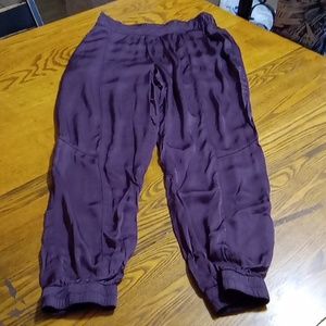 Young Fabulous & Broke YFB Women EXTRA SMALL Pants  NEW BURGUNDY MAROON P